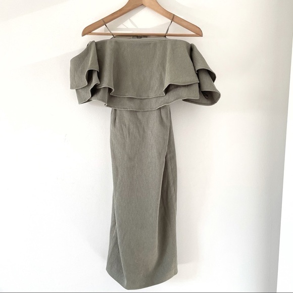 NWT Keepsake Serenity Off Shoulder Midi Dress - Picture 4 of 10